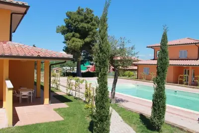 Image de Bel appartement pour 3 personnes avec Wifi, piscine, climatisation, Tv, animaux admis et parking