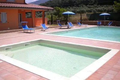 Image de Confortable appartement avec piscine, Wifi, climatisation, Tv, balcon, animaux admis et parking