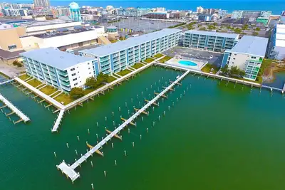 Image de Thunder Island 128c-Baywater 39th St, WiFi gratuit, piscine, ascenseur, W / D, Ac