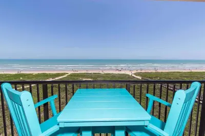 Image de Seagull 502 - Condo de charme en bord de mer avec vue imprenable sur l'océan, piscine, spa, laveuse et sécheuse