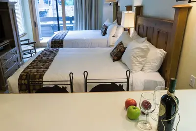 Image de Chambre d'hôtel de style dans le village de Northstar