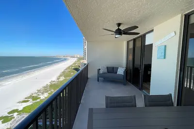 Image de Sea Winds 1105: Updated Beachfront Condo!