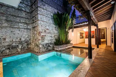 Image de Old City 4 Bedroom Mansion