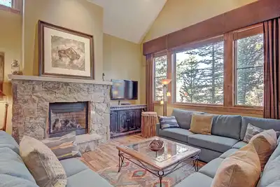 Townhome Premier à 2 étages, minutes des activités hivernales