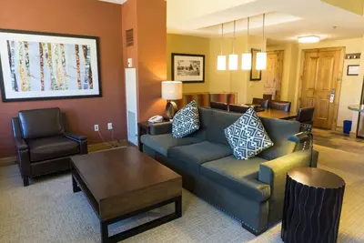 Image de Condo exquis, idéal pour les familles, ski in / out