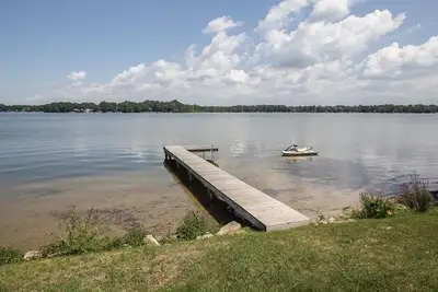 Image de Bluegill Hill Hutchins Lake, Wineries, Breweries!