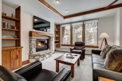 Image de 1 Br, 2 Ba Condo Ă Elkhorn