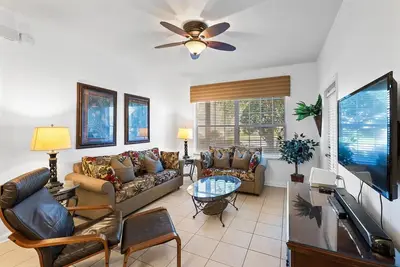 Image de Livre INSTANTANÉ Pour Un Prix SPÉCIAL, Wifi gratuit, À quelques minutes de Disney!