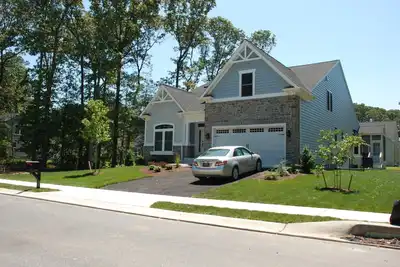 Image de Nouvelle maison 5br (Grand Slam House Ii), près de la plage et de la piste cyclable
