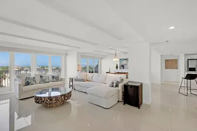 Image de Condo Ocean View Parfait! Vues Panoramiques! 3 Lits, Très Spacieux! Pet Friendly! Wifi!