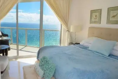 Image de Condo 5 étoiles La Perla Str-00547