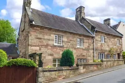 Ash House, Alton