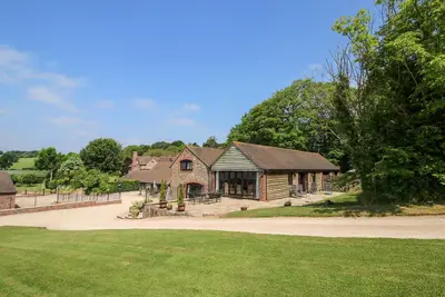 Image de Maison De Navette, animaux acceptés, avec piscine à Cardington, Ref 1020