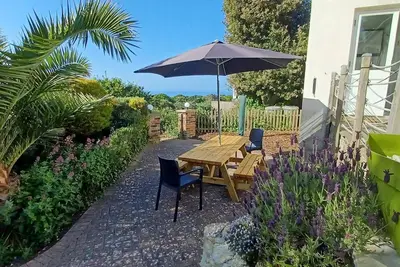 Image de Sea Grove - un bungalow qui dort 7 invités dans 3 chambres