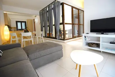 Image de Apartment with interior patio in the old town.