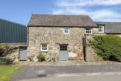 Image de Stable 2, Llanbedrog