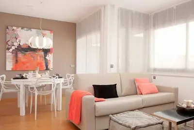Image de 982 New Beach Apartment w\/Pool