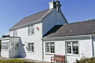 Image de Tyddyn Gyrfa Cottage, Cemaes Bay