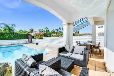 Image de Villa Crystal by Ezoria Villas in Coral Bay