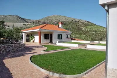 Image de Luxury Villa Emerald Olive with Swimming Pool