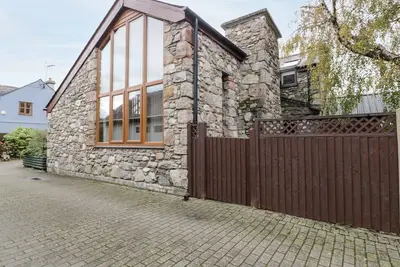 Image de Ddol Helyg Barn, Llanrug