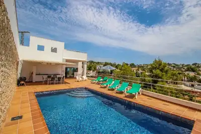 Image de Elena Baladrar - maison de vacances avec vue sur la mer et piscine privée Benissa