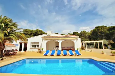 Image de Albertina - villa avec vue splendide sur la mer Benissa
