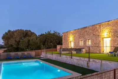 Image de Villa Es Gassons avec piscine