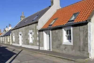 Image de 85 Seatown, les familles dans Cullen, Ref 4516