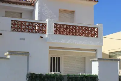 Image de Maison à 25 mètres de la plage de Riells avec barbecue et parking