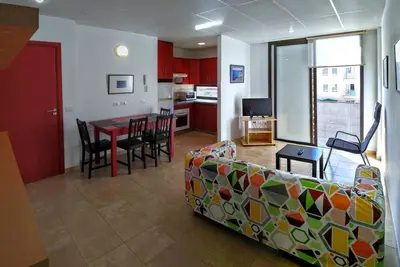 Image de Appartement moderne de 3 pièces à Playa San Juan