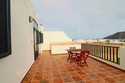Image de La Graciosa maison patio et terrasse vue mer 6p par Lightbooking