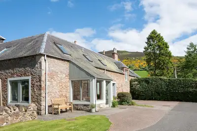 Image de Eildon Holiday Cottages -The Croft - chalet Ă 2 minutes du centre-ville de Melrose avec v