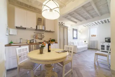 Image de Charmant appartement sur les toits de Florence parfait pour 4 personnes.