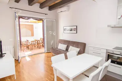Image de Un bel appartement dans le centre, avec Ac, Wifi et une terrasse Ă Sitges.