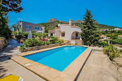 Image de Laura-29a - charmante maison de vacances, avec jardin et piscine privée Calpe