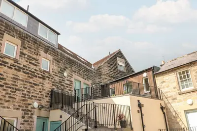8 Tawney House, Matlock