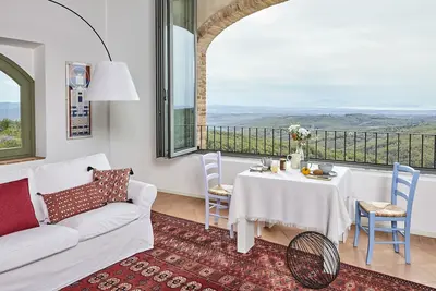 Image de La Loggia. Maison Avec Piscine Et Une Vue Epoustouflante Sur Le Chianti