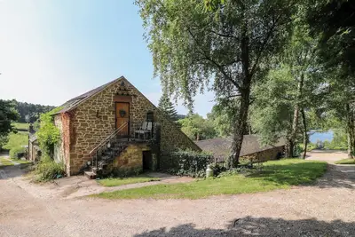 Image de La grange aux lierre, Kirk Ireton