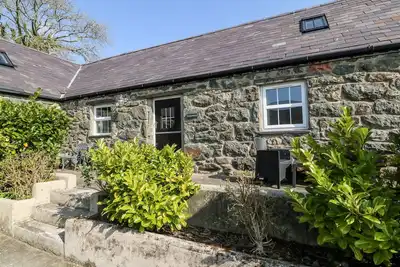 Image de Bwthyn y Dderwen (Oak Cottage), Pwllheli