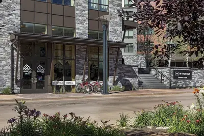 Image de Beaver Creek, Co: 1 chambre présidentielle avec local à skis et casiers, bain à remous et plus