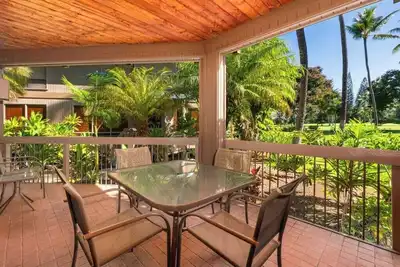 Image de Kona Oceanfront Resort! Lanai w/Wet Bar, Full Kitchen, WiFi, Washer/Dryer Kanaloa 401