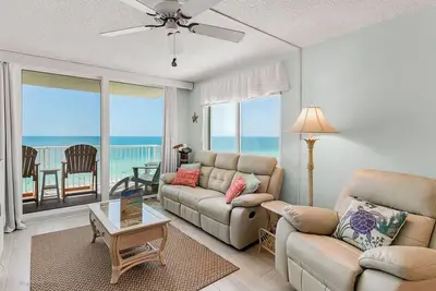 Image de Avantages gratuits inclus! ! ! ** À quelques pas du sable ** Sand Castle I # 808 Gulf Front Condo