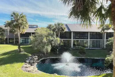 Image de Cozy condo classé Silver, parfait pour profiter de la belle Floride.