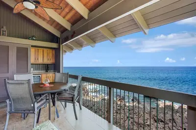 Image de Pacific Edge Bliss+Island Style! Luxe Kitchen+Bath, Lanai, WiFi Laundry, Tv Kanaloa 1704