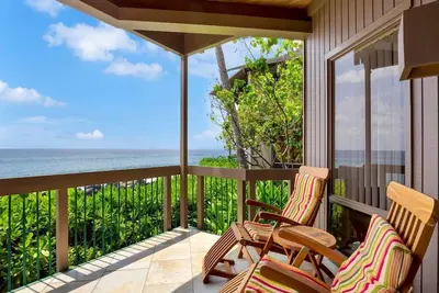Image de Pure Luxury! Chic Kitchen+Bath, Tile Floor, Sunset View Lanai, WiFi, Laundry Kanaloa 1902