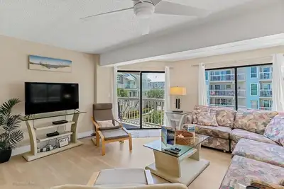 Image de Perform Gratuits Inclus! ! ~ Cadre paisible situé sur les rives indiennes ~ Condo avec vue sur l'eau # 207