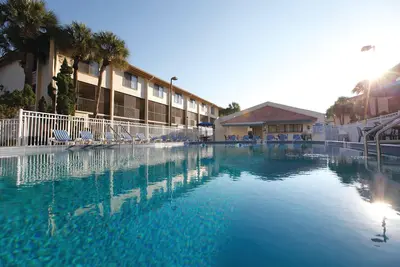 Image de Condo spacieux Ă seulement 1 mille de Universal Orlando avec piscine, Wi-Fi et plus