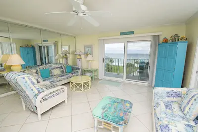 Image de Gulf Front, Grand Gulfront Piscine, plage tranquille, Open Courtyard