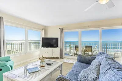 Image de Avantages gratuits inclus! Paradis parfait vacances! ! Villa Gulf Front Condo Ii # 310